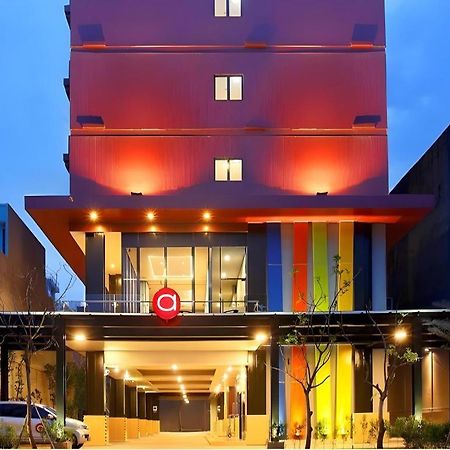 Amaris Hotel Pasar Baru Jakarta Exterior photo