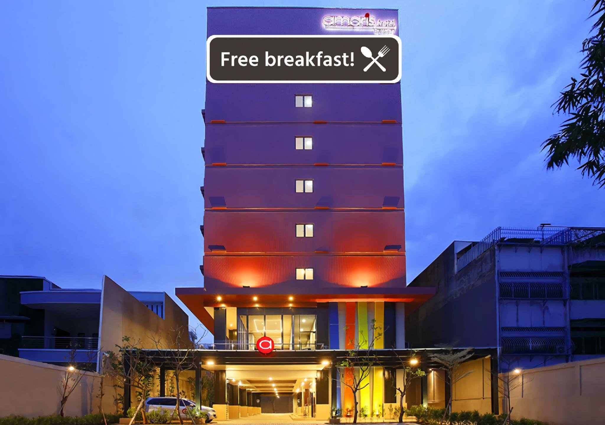 Amaris Hotel Pasar Baru Jakarta Exterior photo
